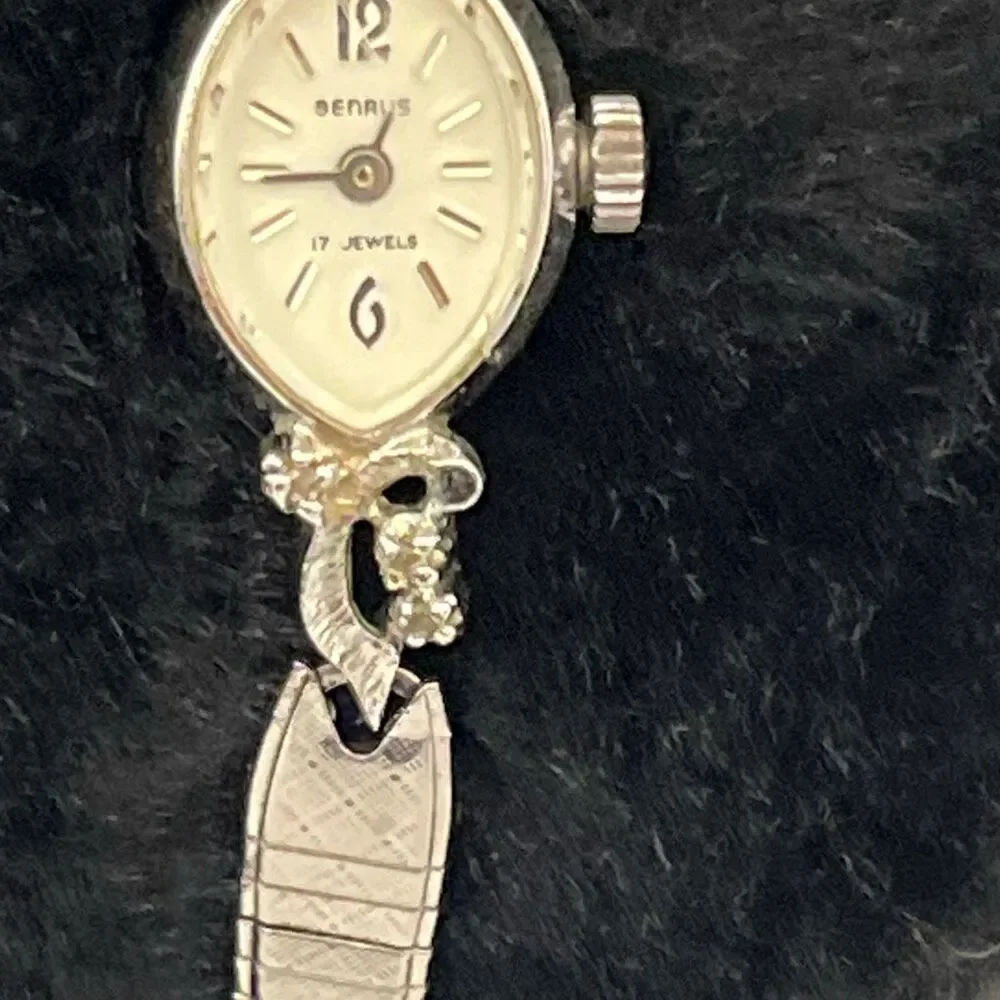 Benrus women silver